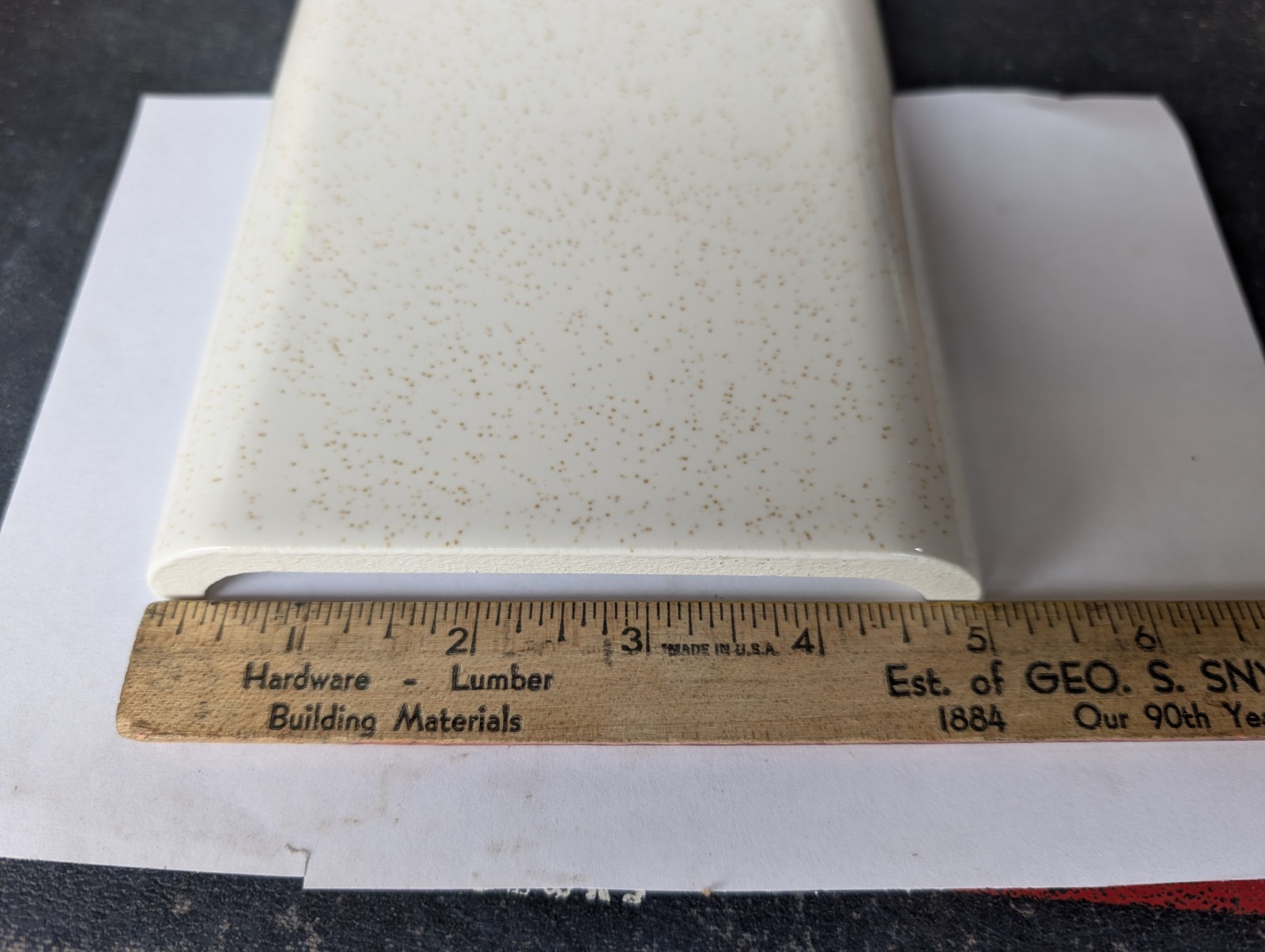1 pc American Olean Gloss Gold Mist #48 A7510 Ceramic Tile Mud Bullnose 5″x6″
