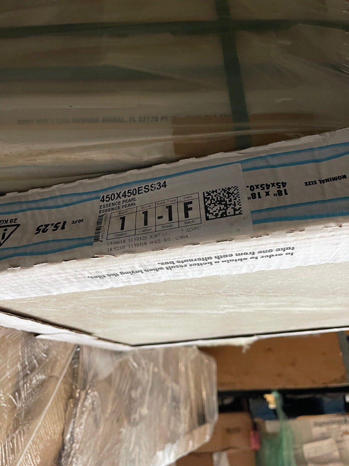 (52 CASE PALLET) MEDITERRANEA GLAZED PORCELAIN TILE 18X18X0.35″ 15.25 SQFT