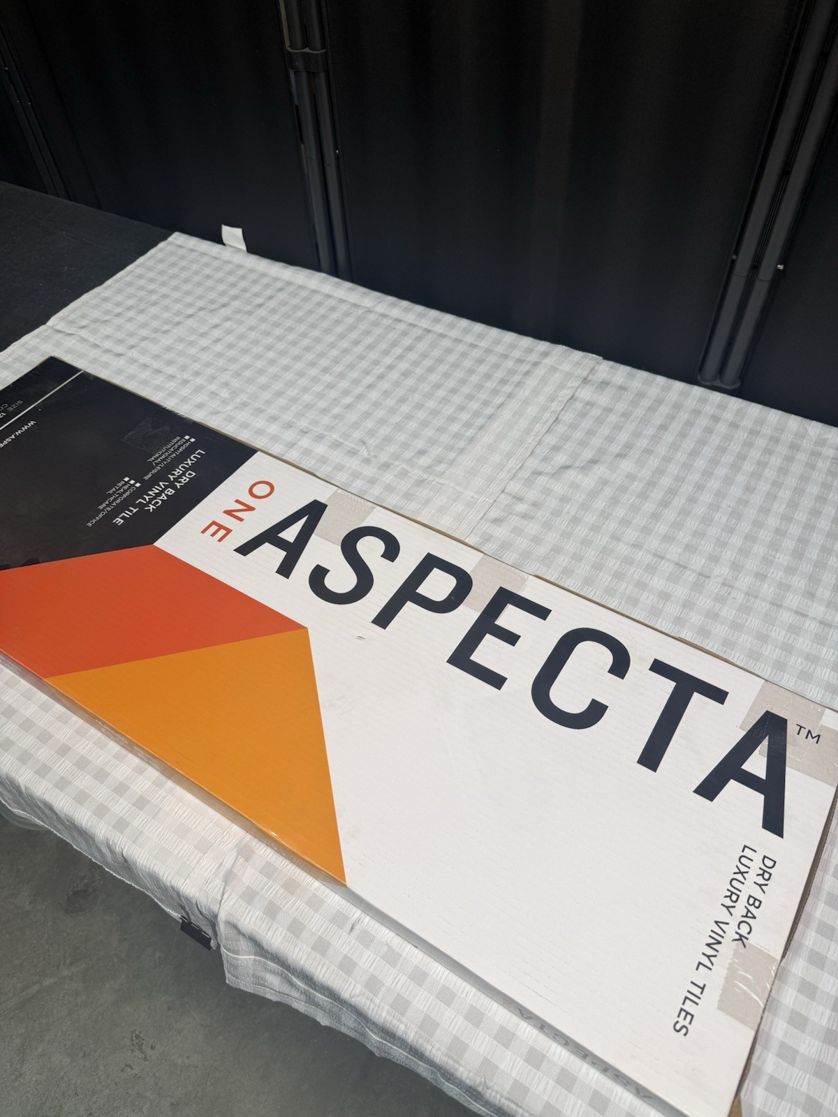 Aspecta One Luxury Vinyl Tile Manor Gray, 22 MIL, 36 SqFt, 12 Pcs, Glue Down