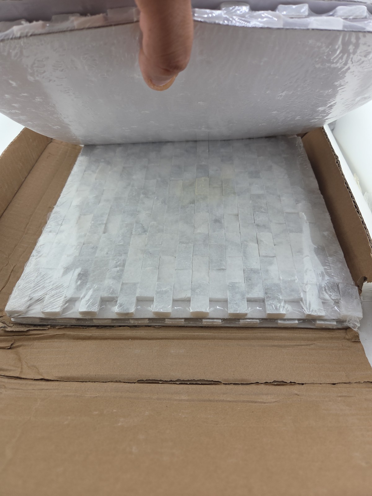 Carrara White Natural Marble Peel & Stick Wall Tiles (5pk) 10″x11″ Free Shipping