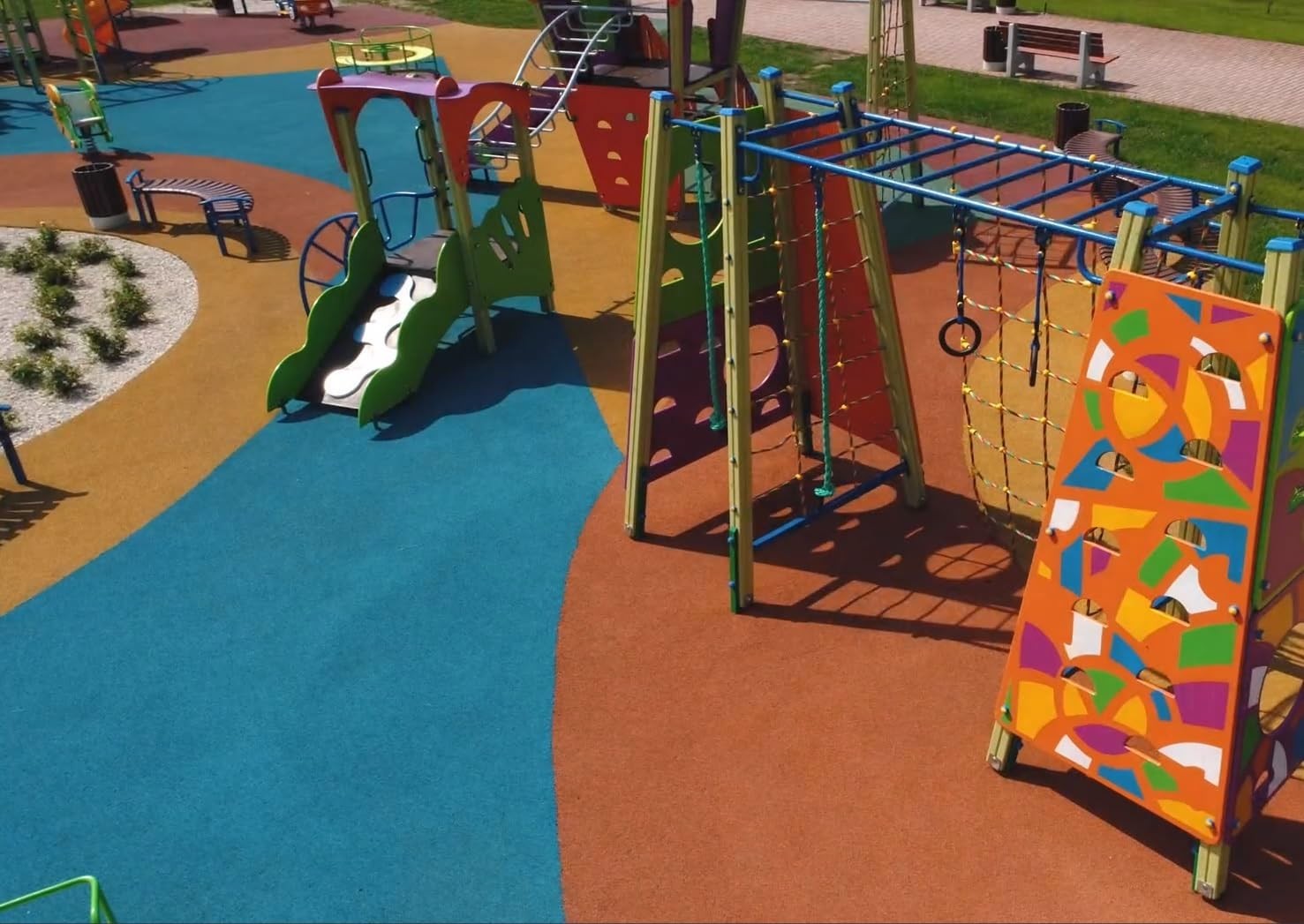 Rubber Playground Repair Kit – Poured-in-Place Surfacing Base Layer Fix