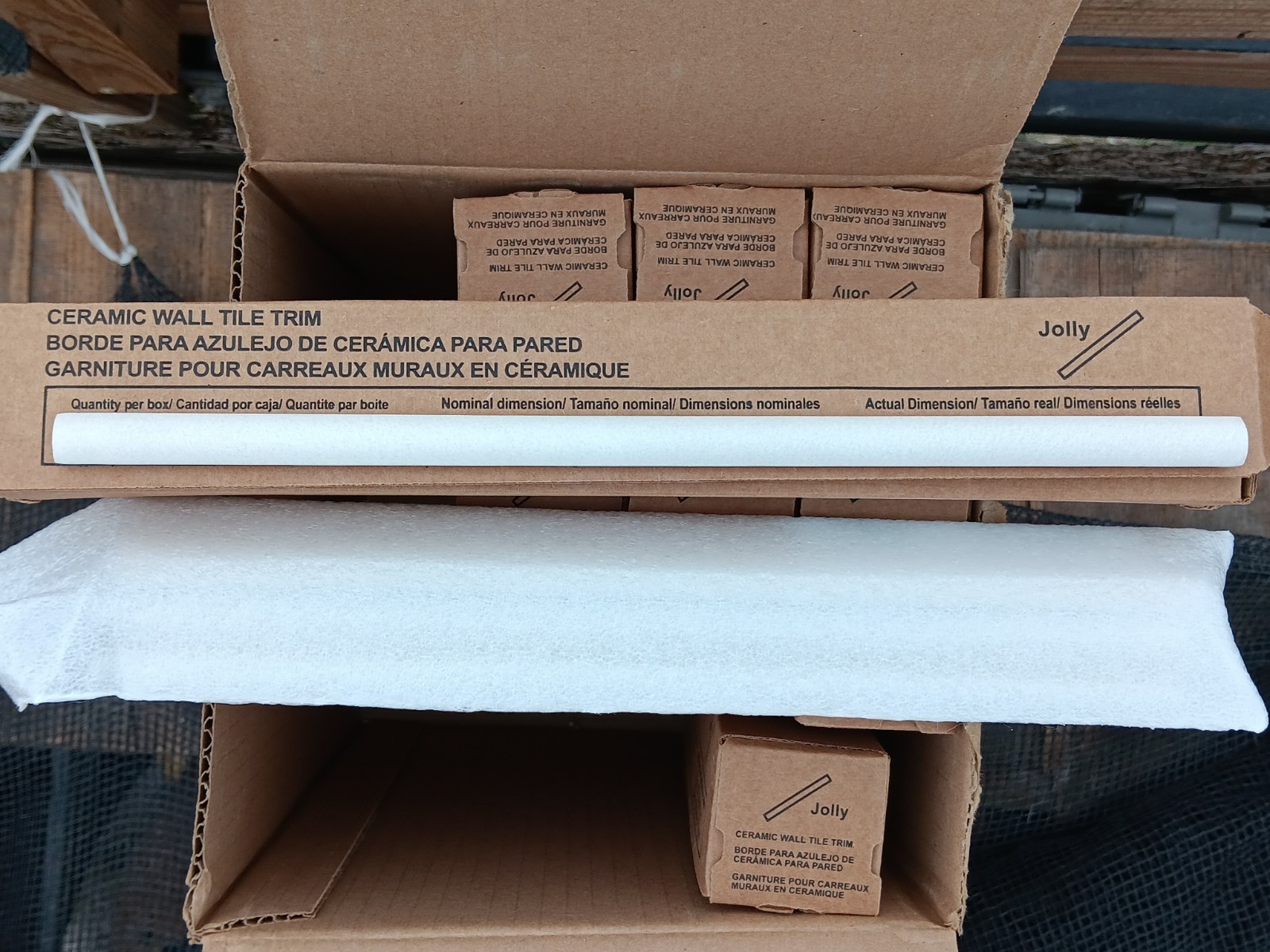 4 Boxes (48 Linear Ft) Matte Off White 12″ x ½” Ceramic Wall Tile Pencil Trim.