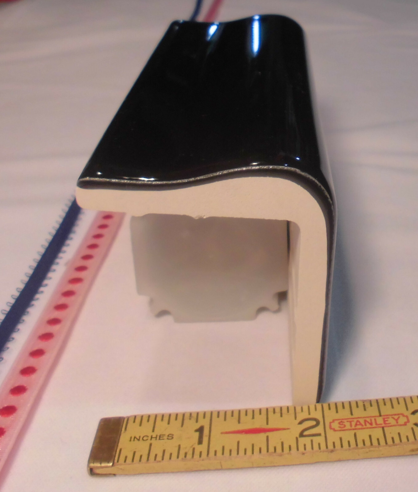 1 pc. *Gloss Black #49* V Cap Ceramic Trim Tile; Counter Top Edging; New Stock
