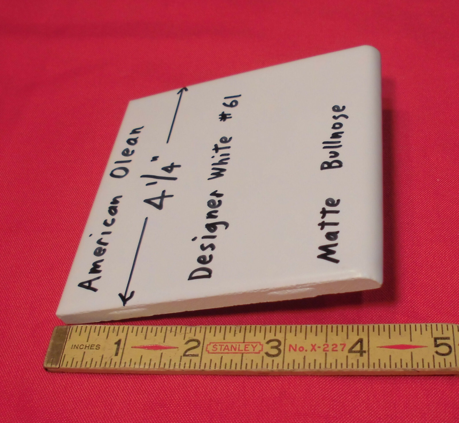 1pc. Designer White #61 Matte Bullnose Ceramic Tile by American Olean 4-1/4″