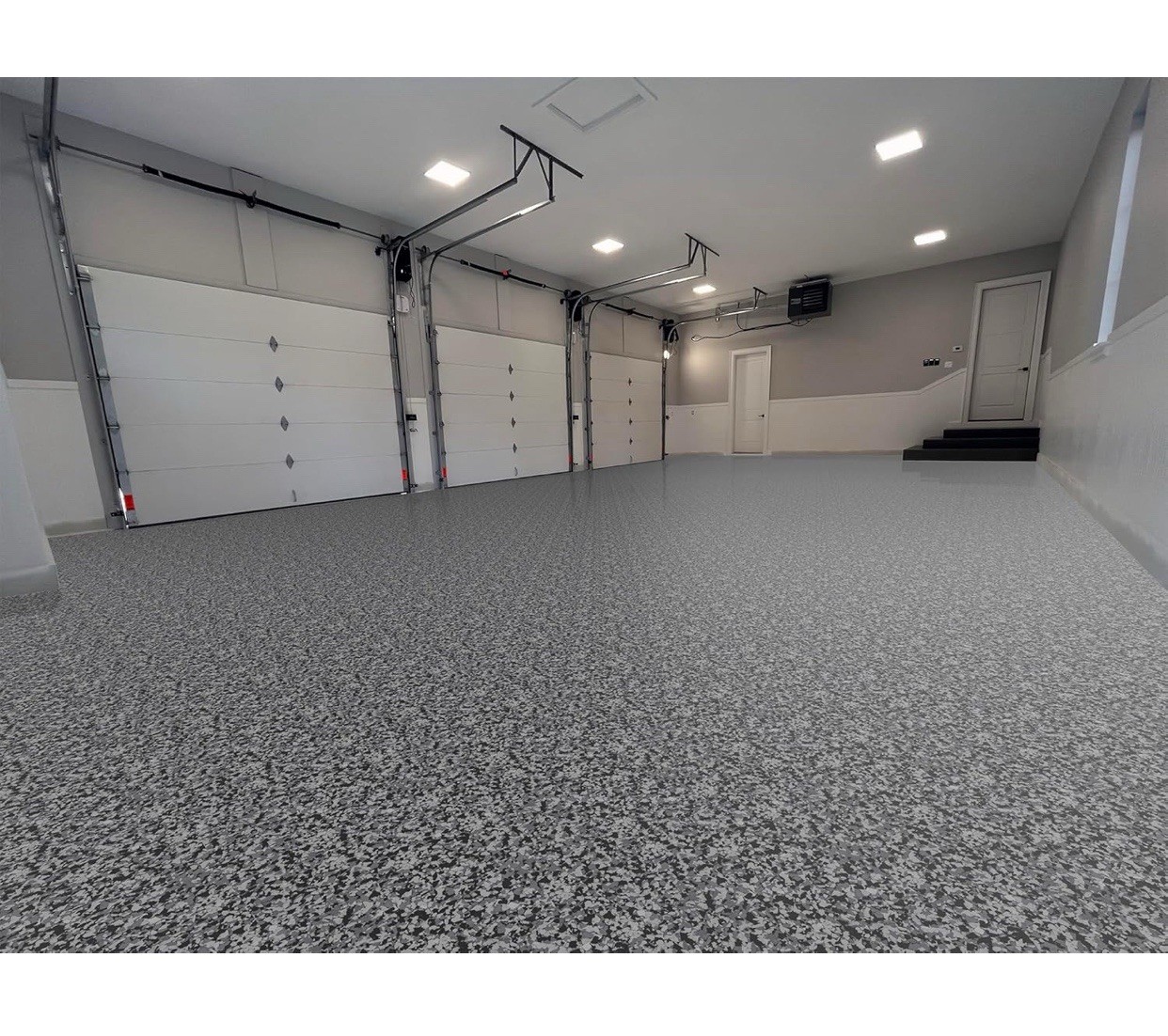 Simiron Chip Flakes for Epoxy Floor Coating (FB-715 Nightfall Blend 1/8″ 40 Lbs.
