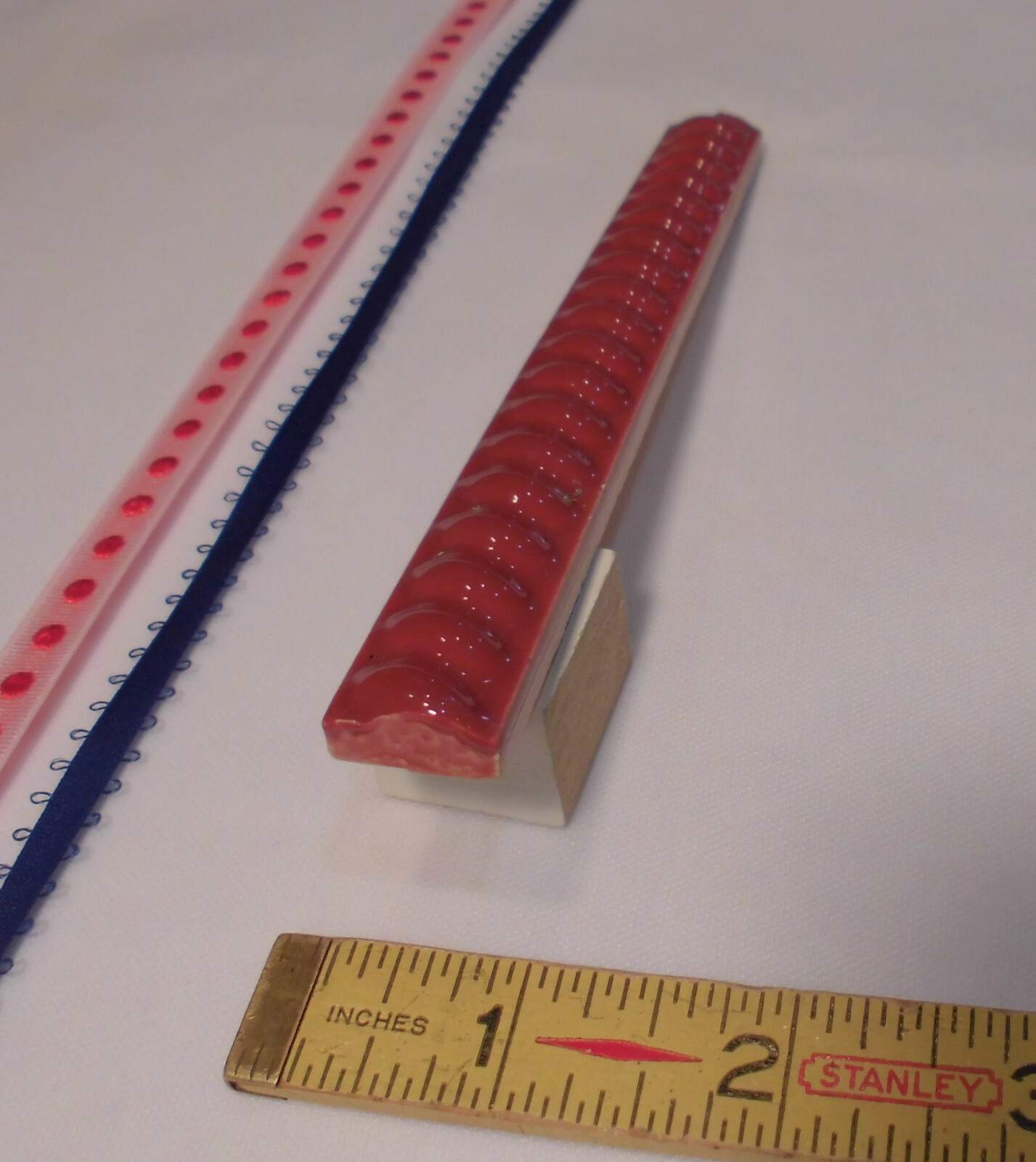 10 pcs. *Burgundy* Vintage Ceramic Liner-Pencil-Sizzle Tiles: 5/8″ X 6″ Twist
