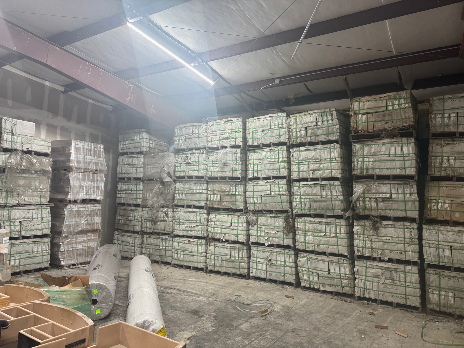 porcelain wall and floor tile flooring