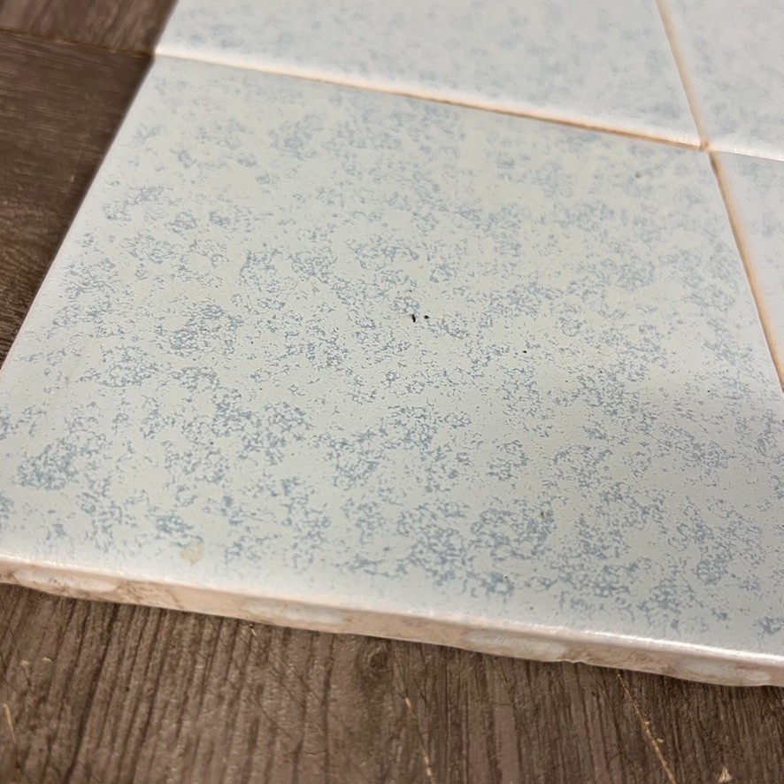 Vtg NOS Ceramic Tile Blue White Specked MCM 4 1/4″ Square Tiles Kitchen Bath NOS