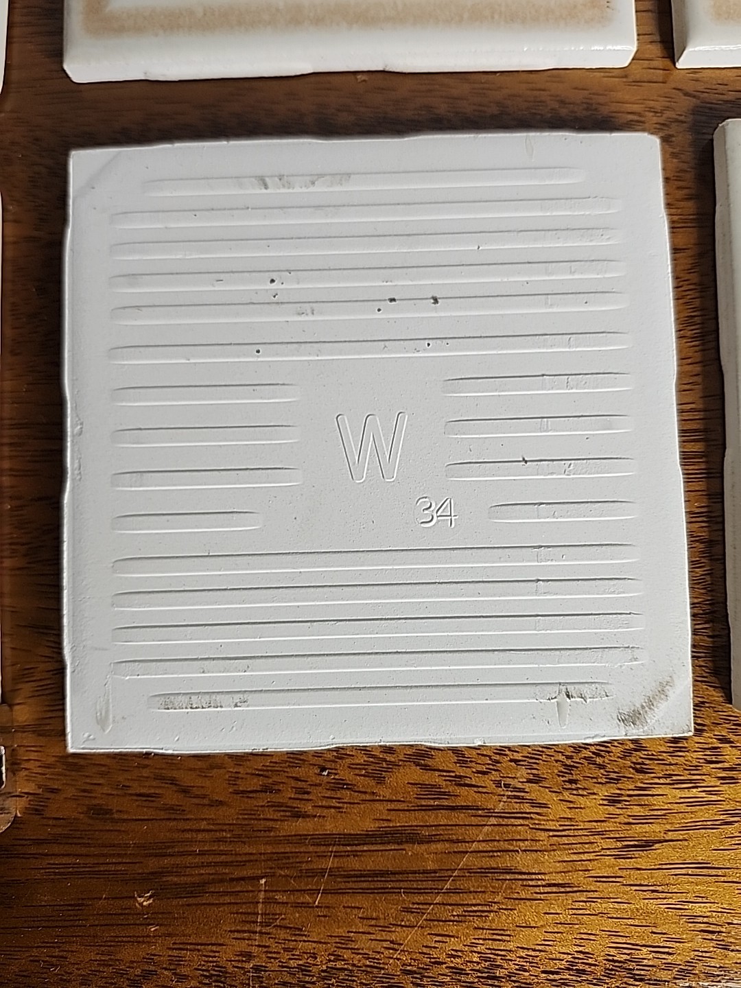Vtg 4.25 x 4.25 Semi-Gloss Ceramic Wall Tile Made in USA Lot Of 6 Tiles Read Des
