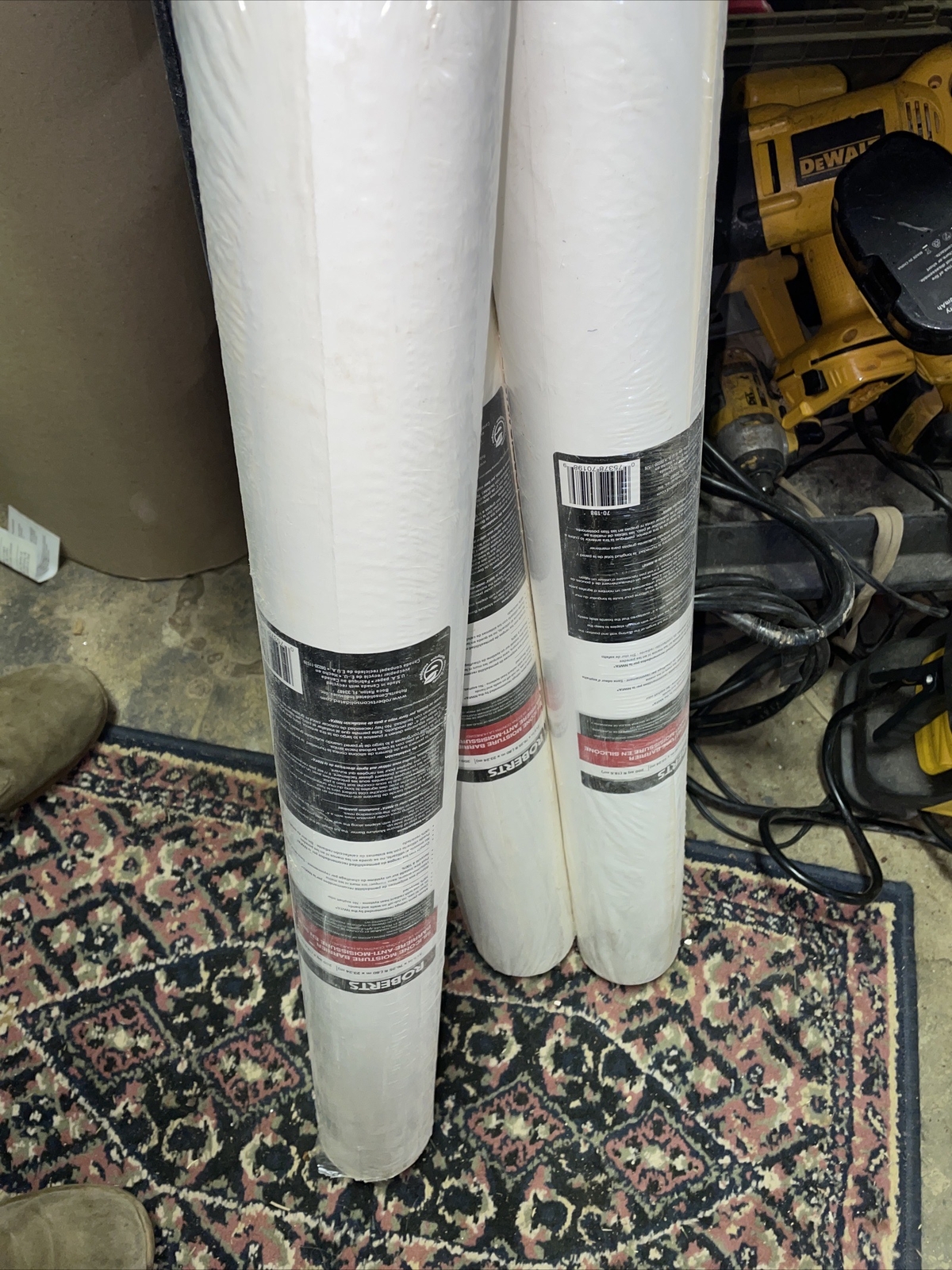 4 Rolls. ROBERTS 70-198 Moisture Barrier 200 sq 31.5 in. x 76.25 ft. x 6 mil