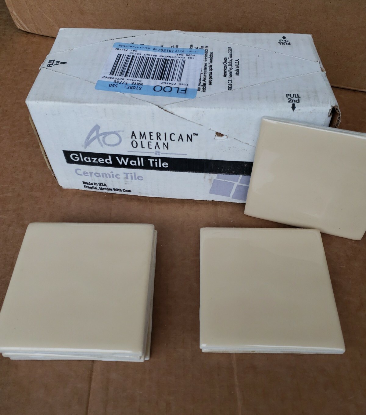 AMERICAN OLEAN 4 1/4″ X 4 1/4″ 0024-BRIGHT MAIZE (GLOSS), 1 – TILE