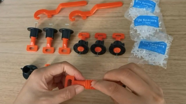 Tile Leveling System Kit 200pcs Tile Leveler 4 Wrenches 1000pcs 2mm Spacers