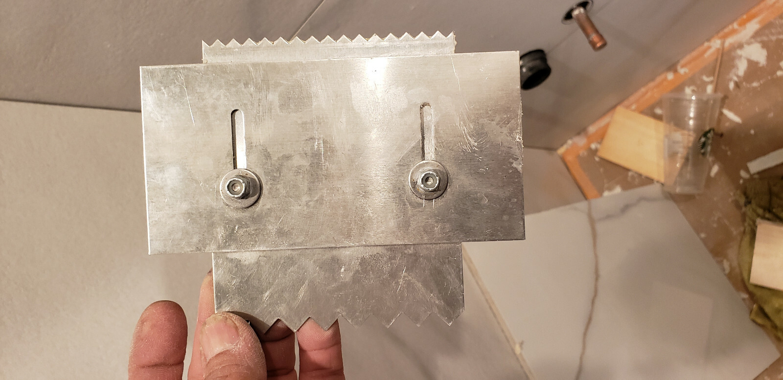 Glass mosaic tile border installation tool