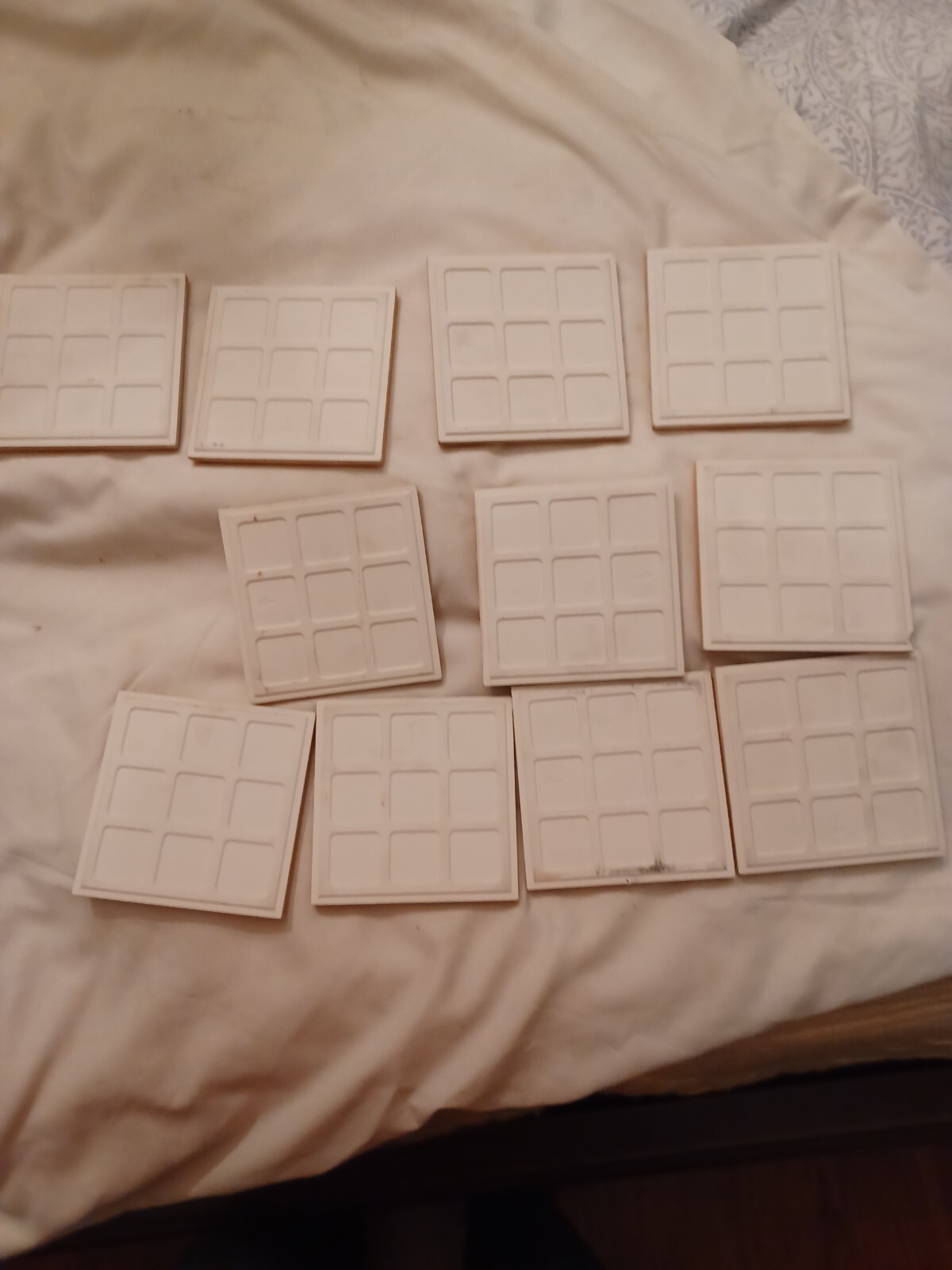 11 pieces – Decorative Ceramic Tile 3 7/8 X 3 7/8 inches – flowers & squares