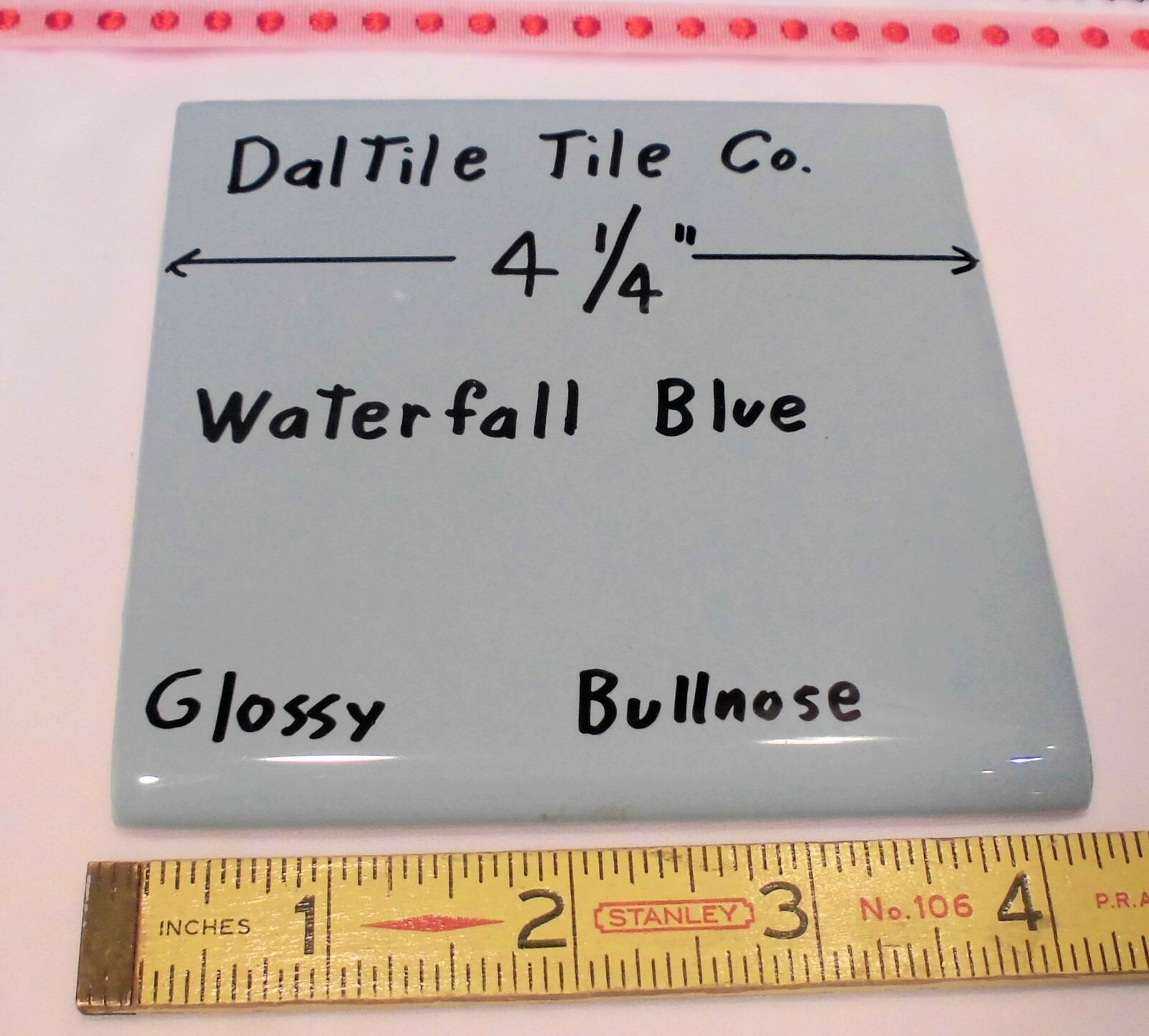 1 pc. Waterfall Blue: Glossy Ceramic Tile by Daltile, 4-1/4″ Bullnose Edge NEW
