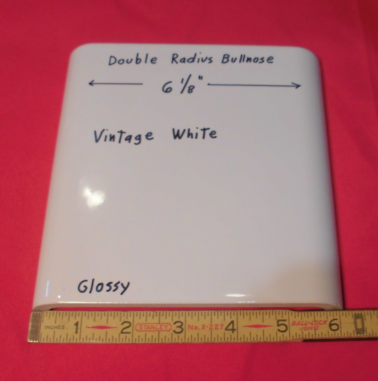 1 pc. Vintage White 6″ x 6″ Double Radius Bullnose Glossy Ceramic Tile, NOS