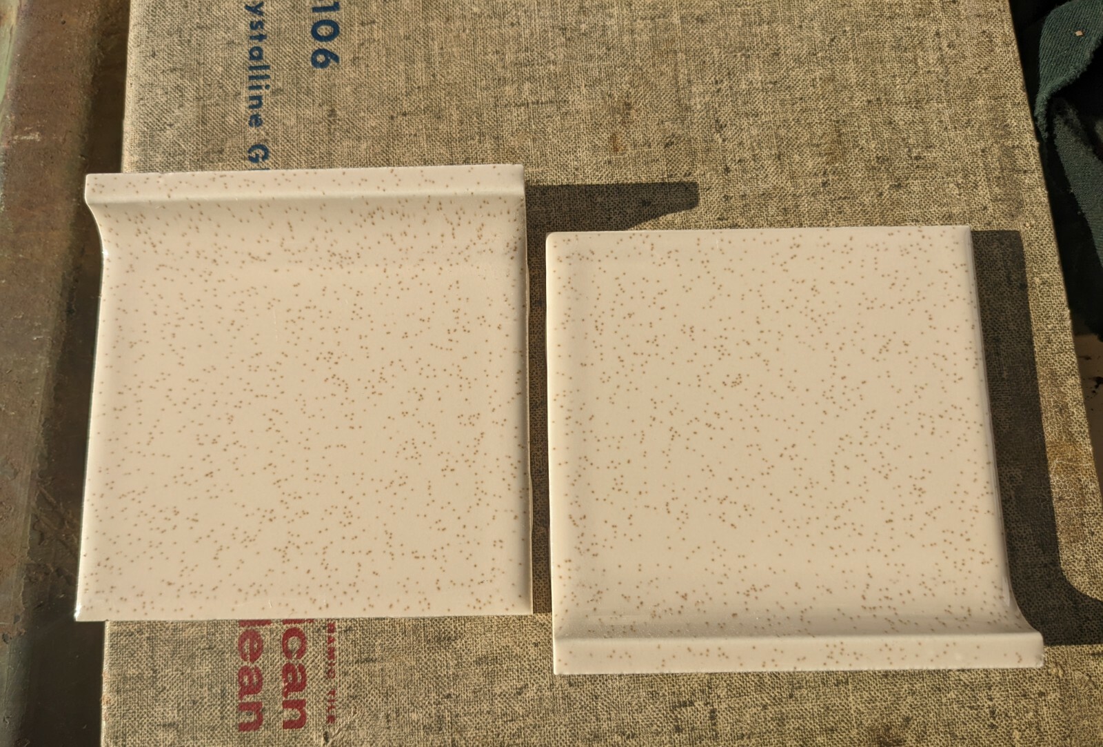 2 pieces 4 1/4″ Ceramic Tile Cove base A3401 46 Buckwheat American Olean Gloss