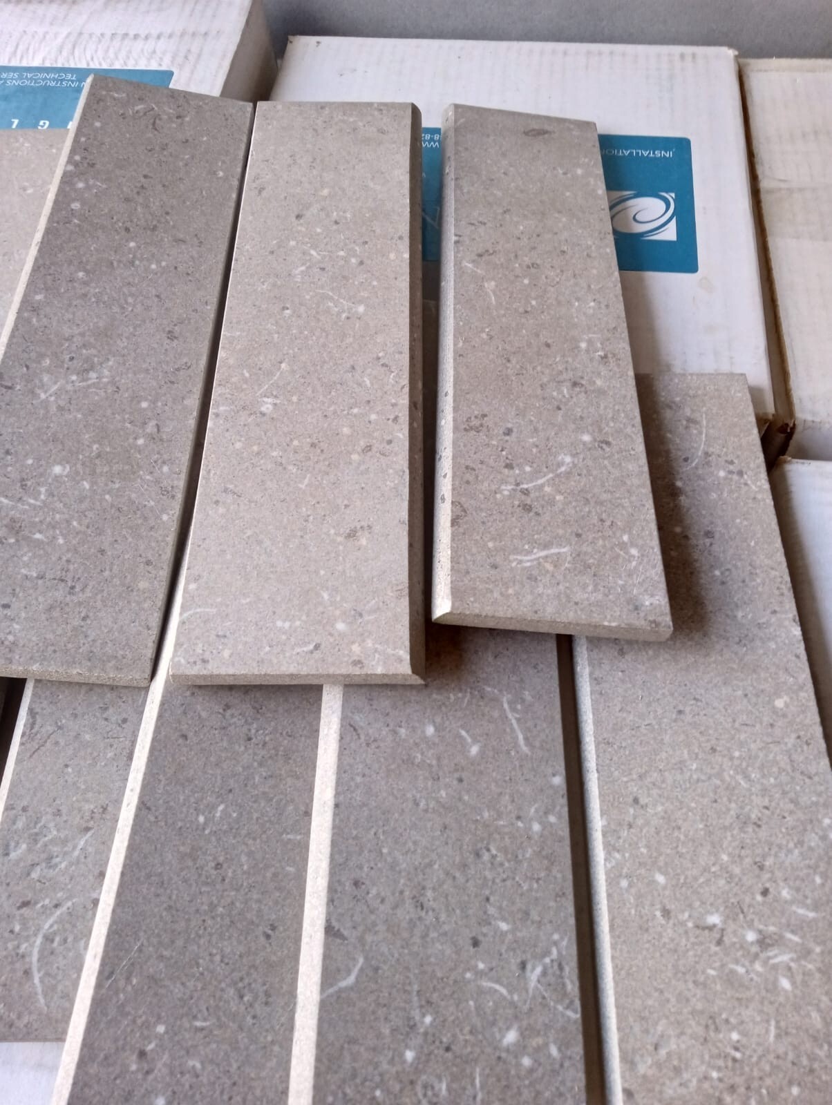 ***Builders Suplus Lot*** Luxury Vinyl** Glass Tile**Slate Tile and Much More