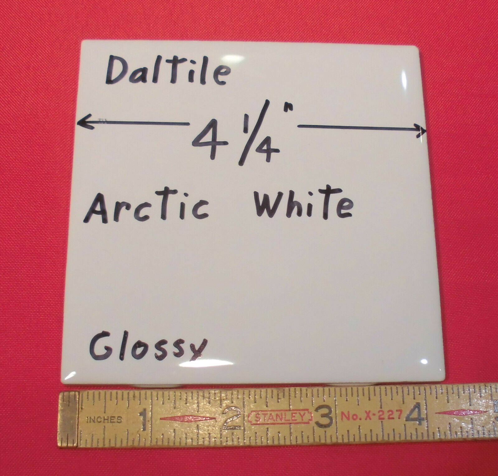1 pc. *Arctic White* 4-1/4″ Square Glossy Ceramic Tiles by Daltile #190: NEW