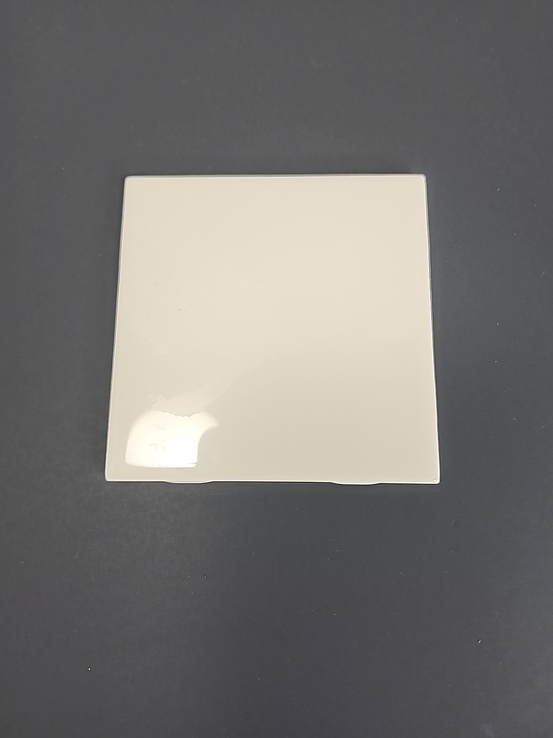 Vintage New Daltile Ceramic 4 1/4″ x 4 1/4″ Almond #K165 Gloss (*12 pcs*)