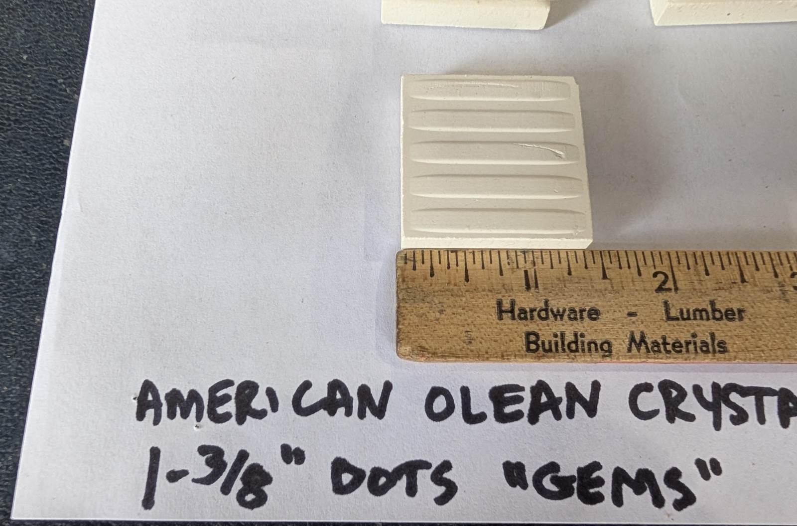 10 pcs American Olean 396 Crystalline Gold Mist 1-3/8″ ceramic tile Dots NOS