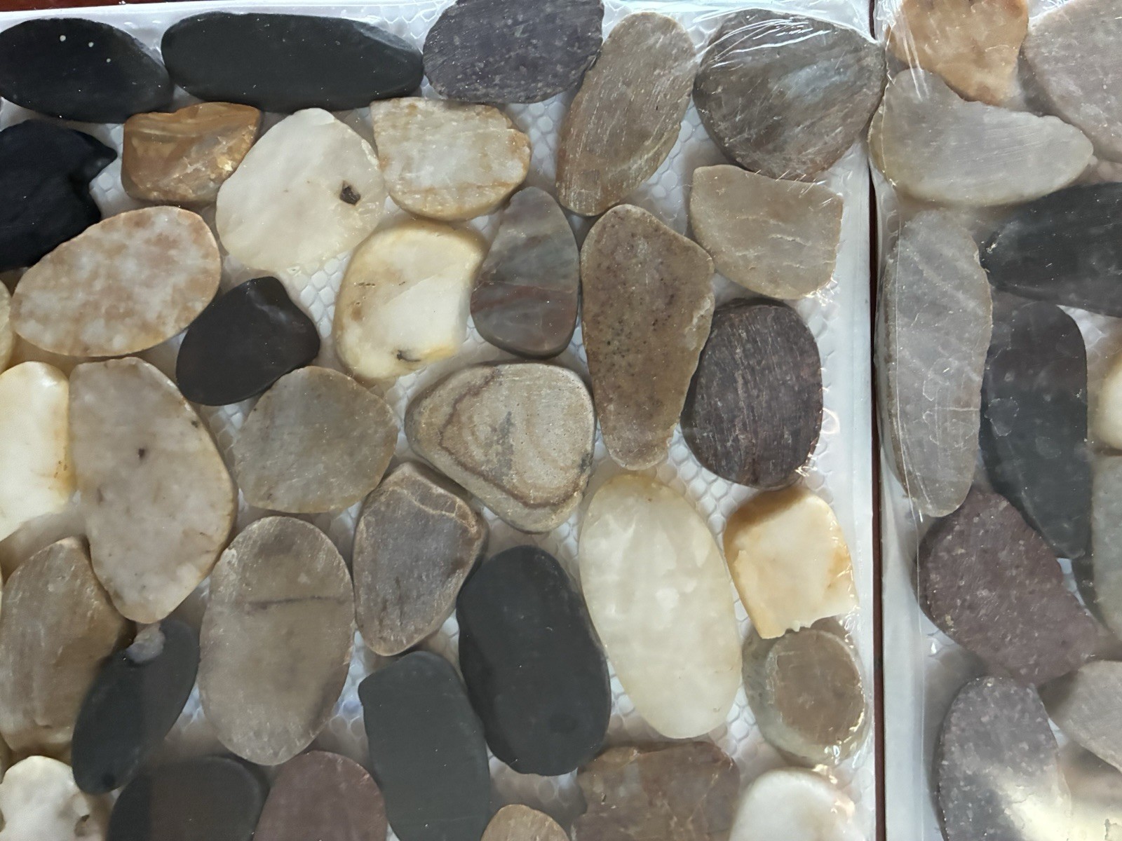 Pebblino Mosaici Flat Mixed Honed Pebble 12×12 #100132174 Lot of 4