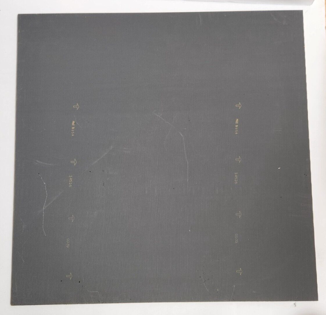 Mannington Adura Luxury Vinyl Tile AT382 PEBBLE 16″ x 16″ One Square Only new