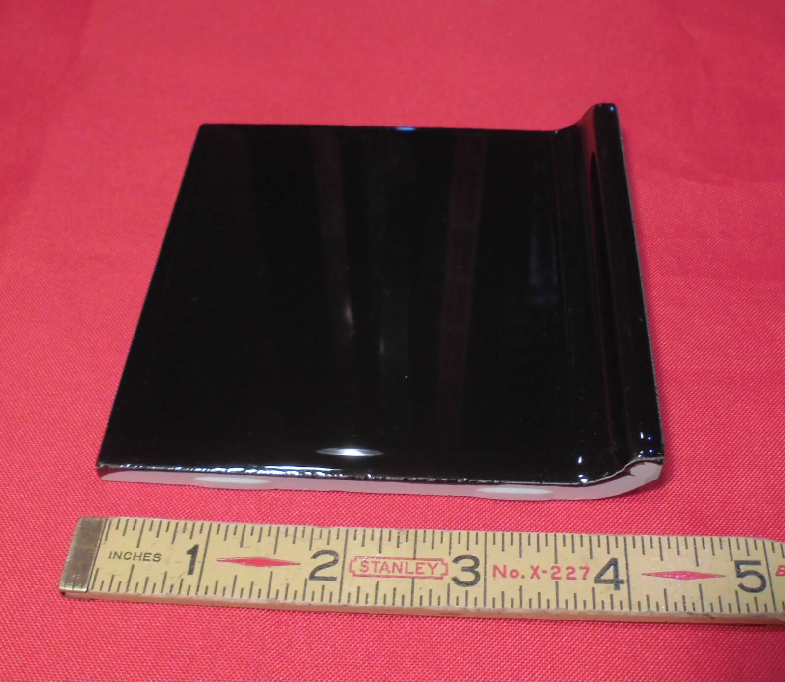 1 pc. *Glossy Black* stack-on base/cove Ceramic Tile; 4-1/4″ X 4-1/4″ NEW STOCK