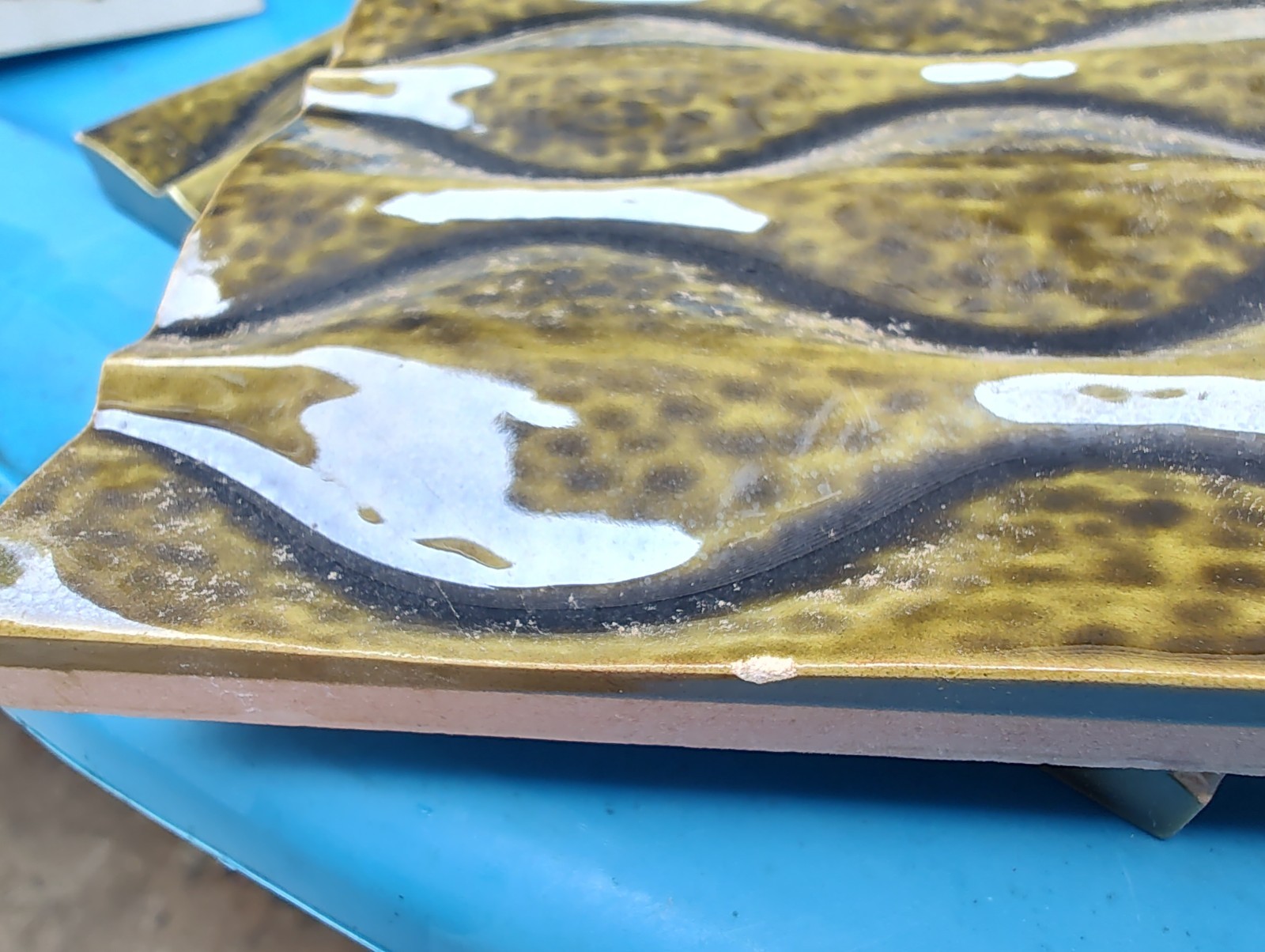 NOS Vintage Malkin Johnson England Ceramic Tile 6″ x 6″ CRACKLED GREEN WAVE