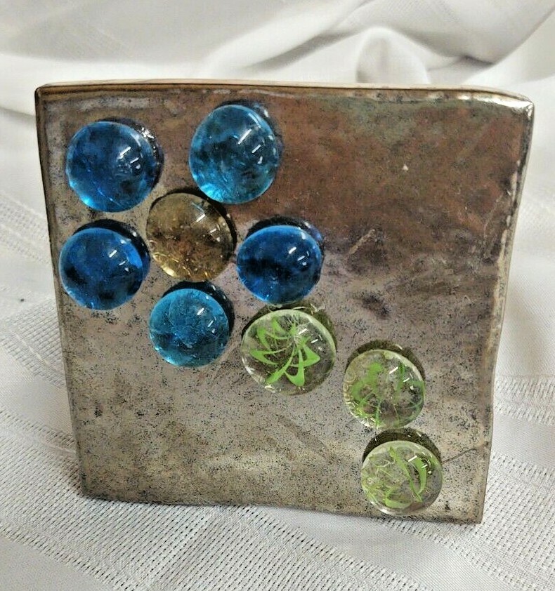 SILVER CERAMIC TILES MADE IN SPAIN WITH DECORATIVE GLASS FLOWERS