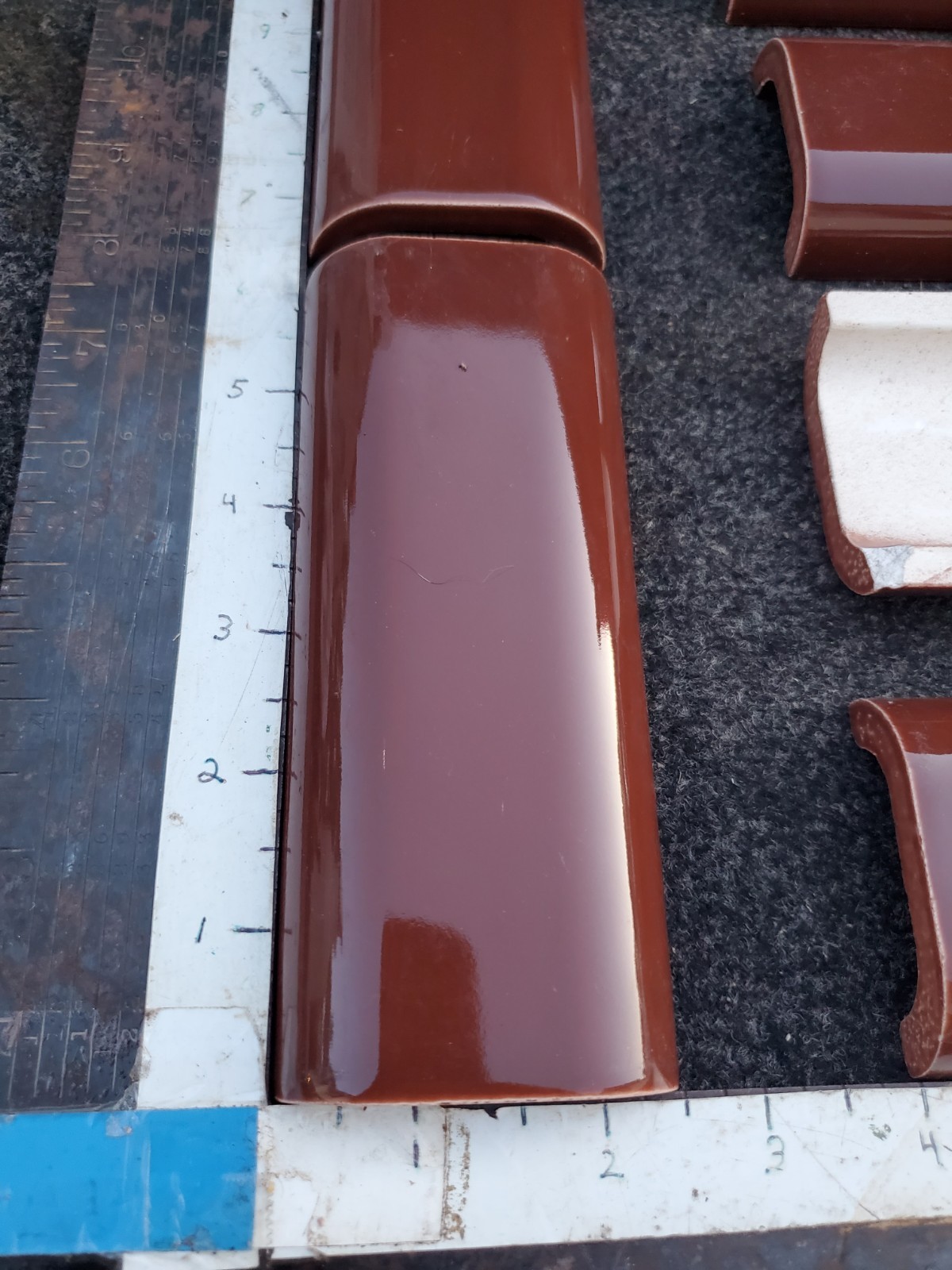 Vintage Double Radius Bullnose Ceramic Brown Tile 6 x 2-1/2″ SINGLE pc NOS