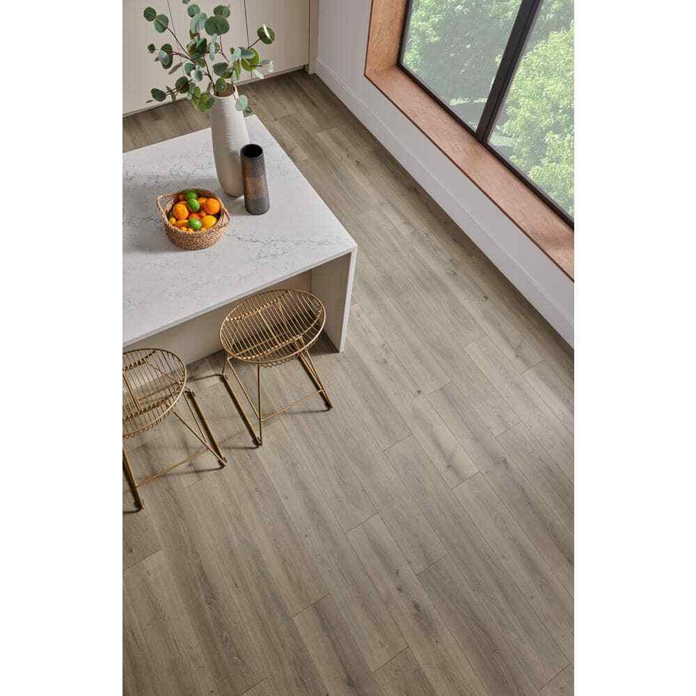 Pergo Laminate Wood Flooring Scratch Resistant Easy Install (24.5-Sq.-Ft/Case)
