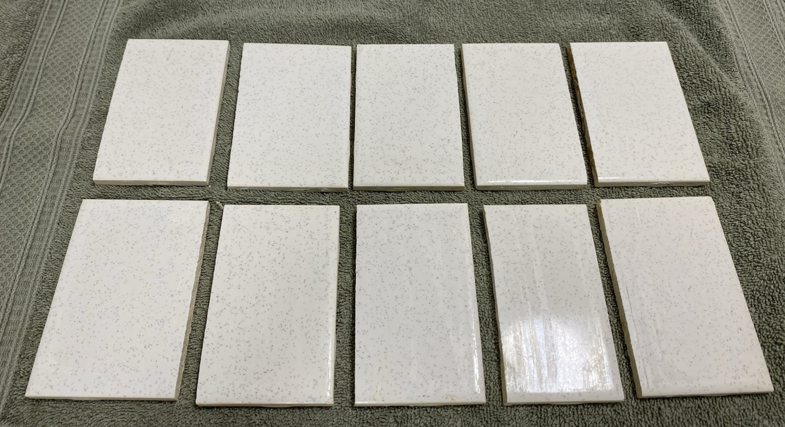 Lot of 10 – Vintage (1950-60s) White Speckled Ceramic Tile – 1/2 cut (2.5×4.25)