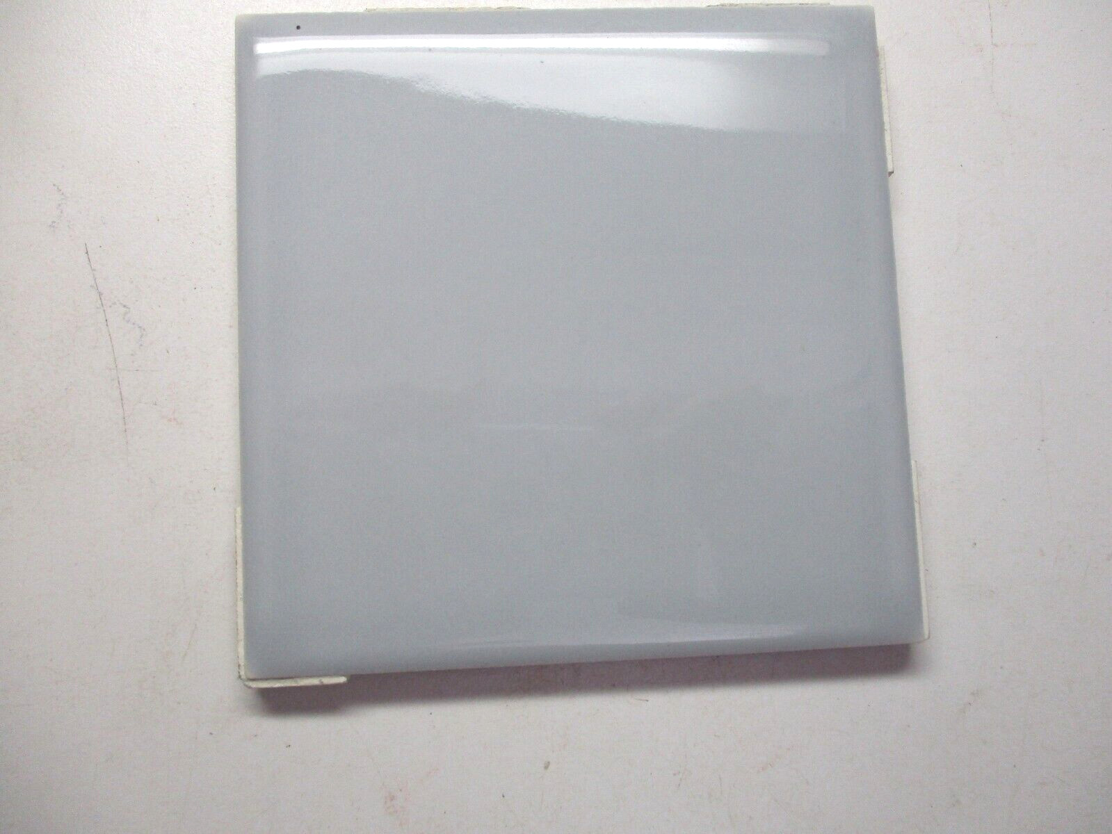 1 Wall Tile Stylon USA Used Gloss Mid Gray 4-1/4″ inch Square Vintage 1960-70s