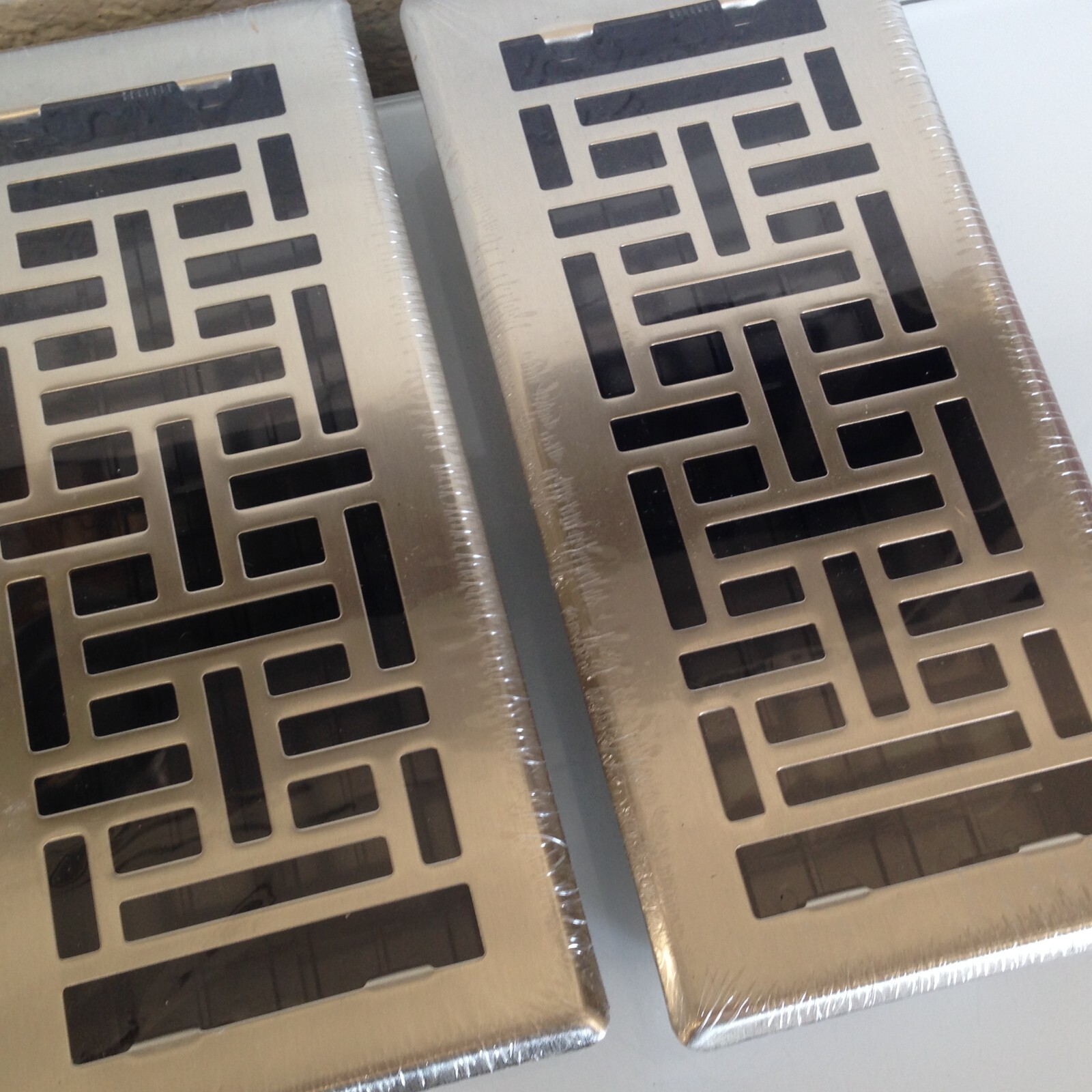 Manor House Designer Floor Registers Easy Install Airflow Control – 2 Pack