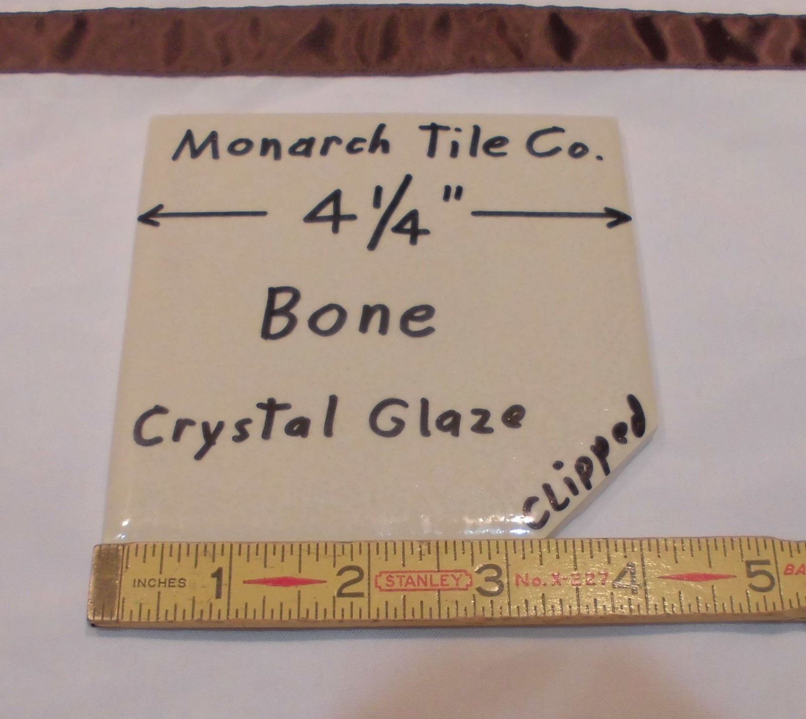 1 pc. *Bone* Clipped Ceramic Tile 4-1/4″ *Crystal Glazed* by Monarch Co. NOS