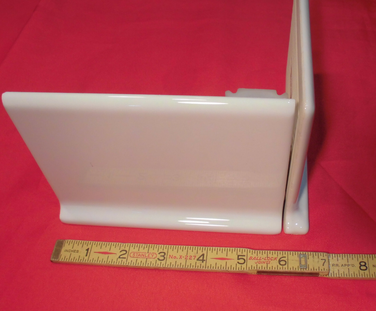 1 pc. Glossy White Bullnose Top: base/cove Ceramic Tile: 4-1/4″ X 6″ NEW-STOCK