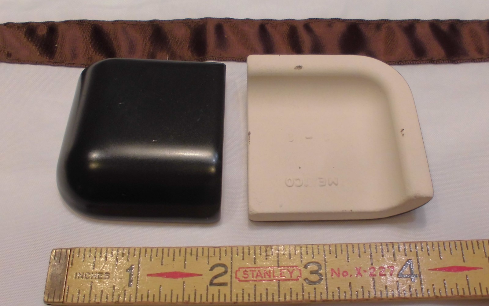 2 pcs. *Matte Black* Ceramic Bullnose…outside corner trim tile…2″ X 2″ Mudd
