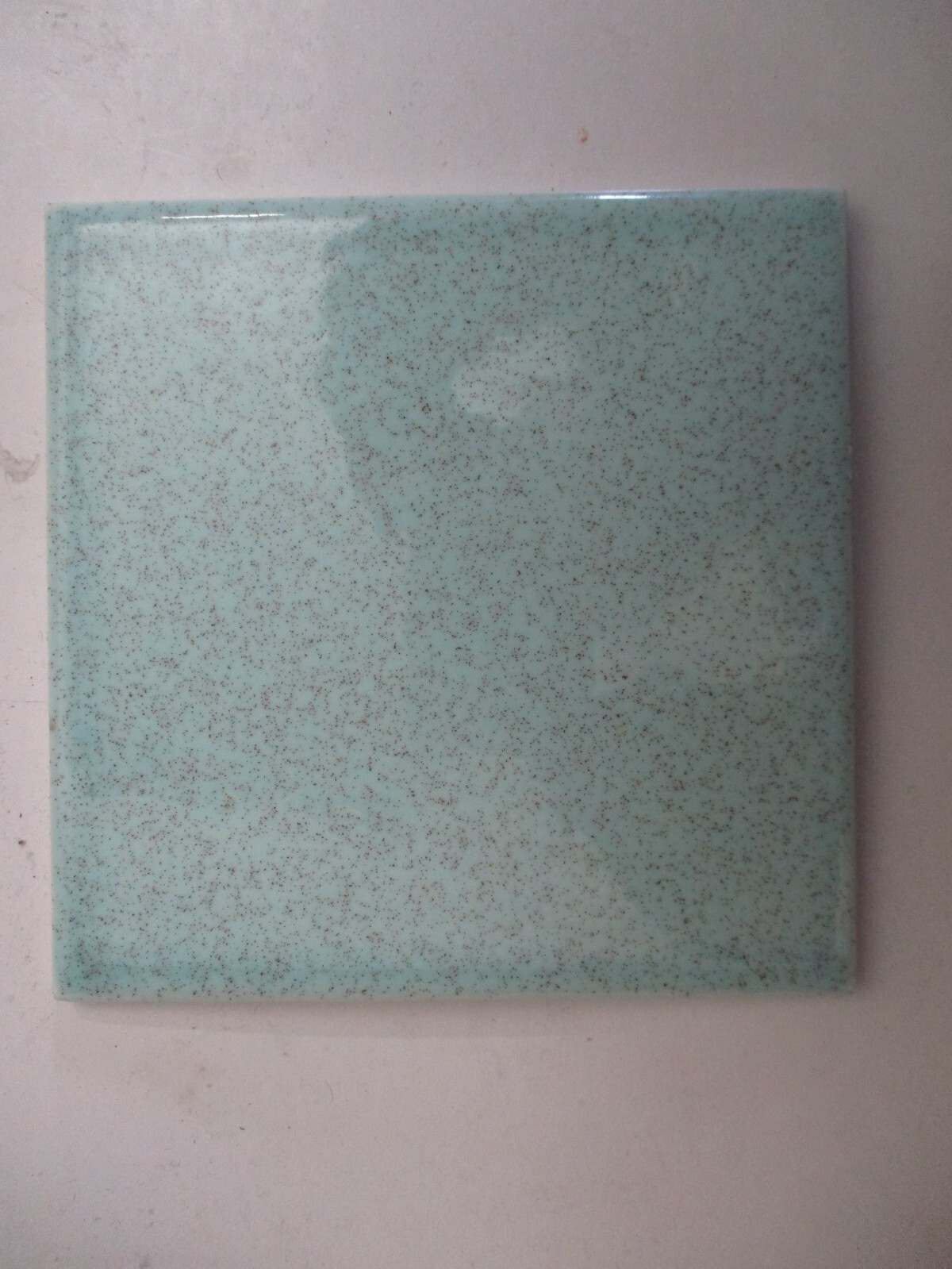 1 Wall Tile Atco USA 4-3/8″ Sq. Speckled Brown on Turquoise Ceramic 1950 Vintage
