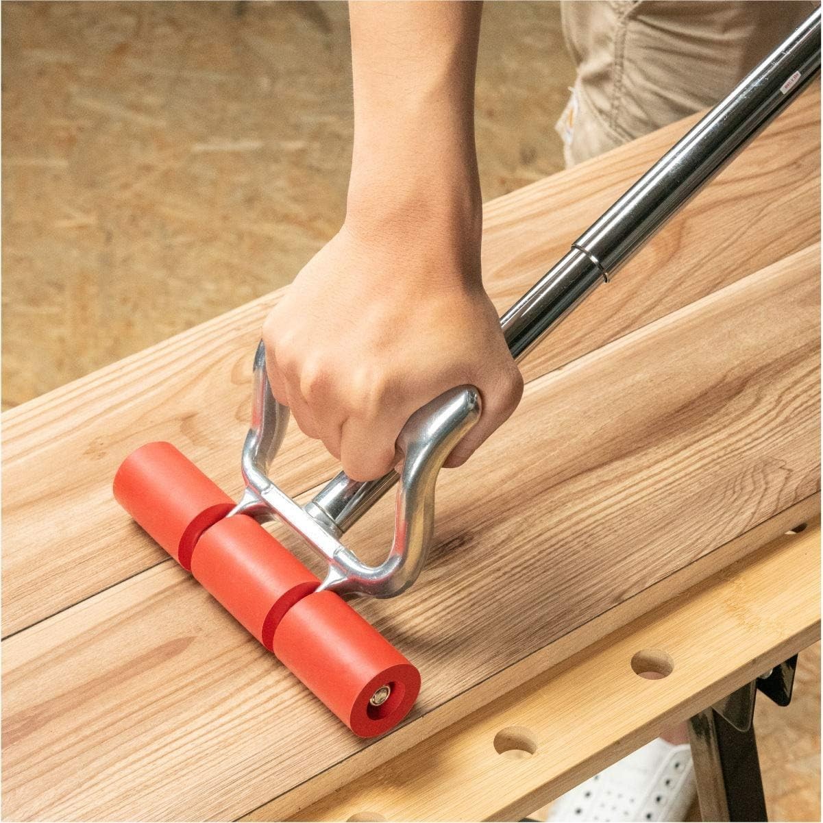 Extendable 27-Inch Floor & Wall Roller with 7.5″ Non-Markin Roller – DIY Tool