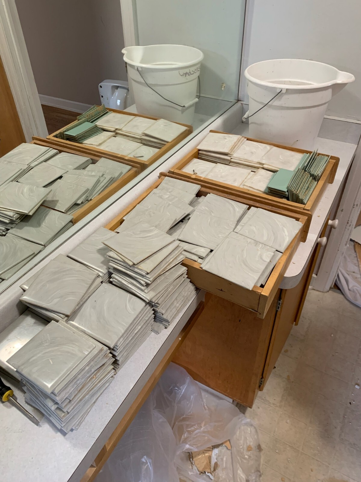 Vintage plastic wall tiles. Approximately 100 tiles.