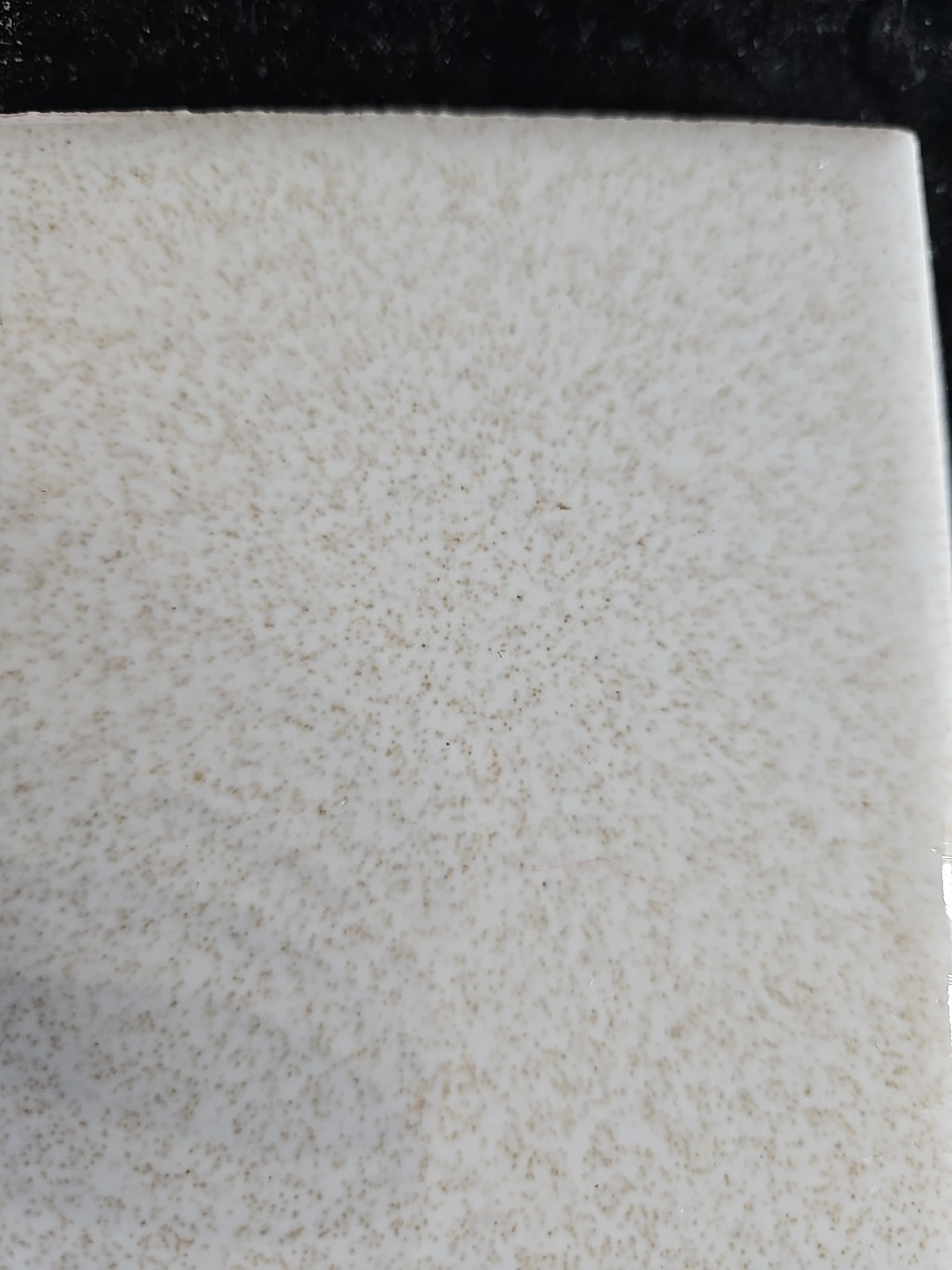 Vtg S Self Spacing Bullnose 4 3/8″ Light Buckwheat W/gold Specks NOS Tile