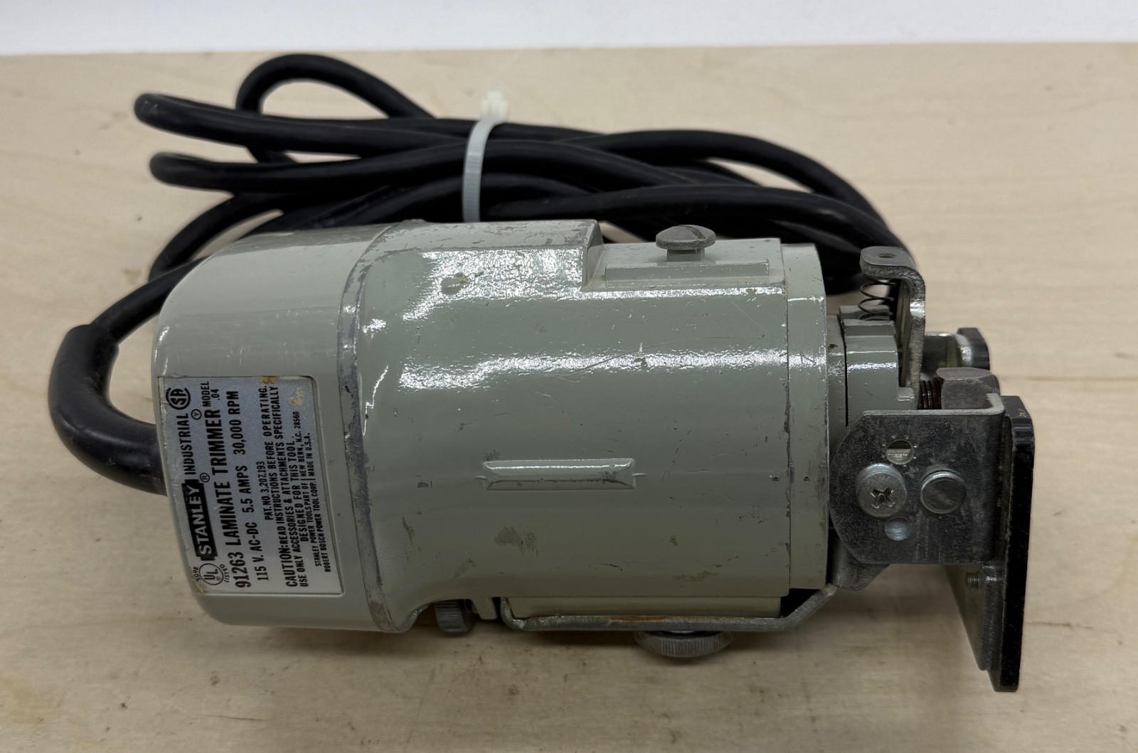 Stanley 91263 Laminate Trimmer Model .04 115V 5.5A 30,000RPM (7168)