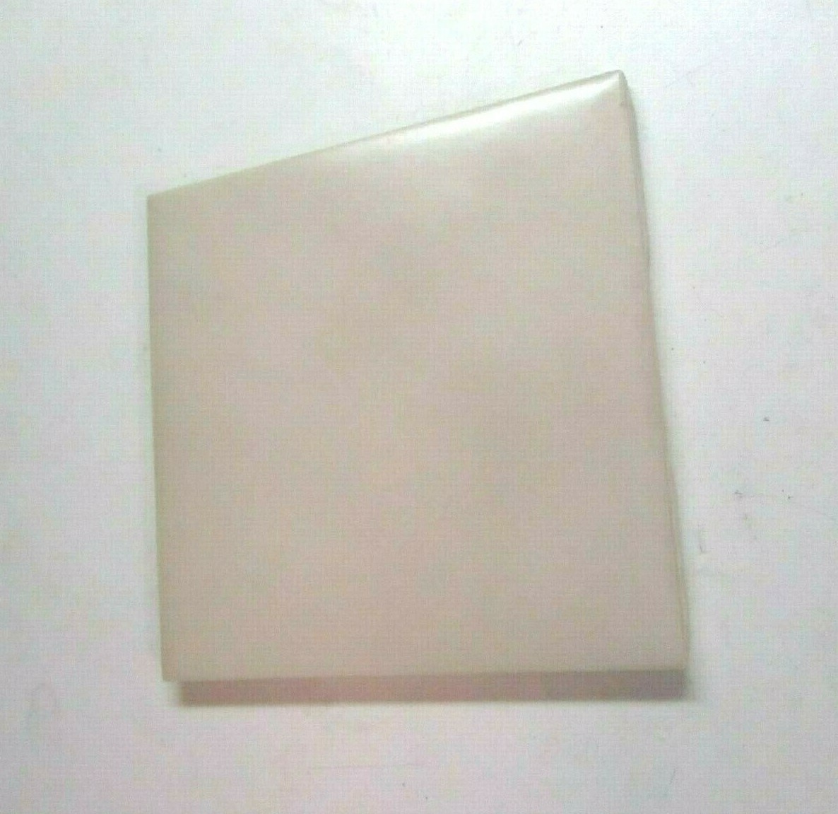 1 Tile US Ceramic USA 4-1/4″ Sq 724764314004 Dimpled Satin Sandstone Dunes Beige
