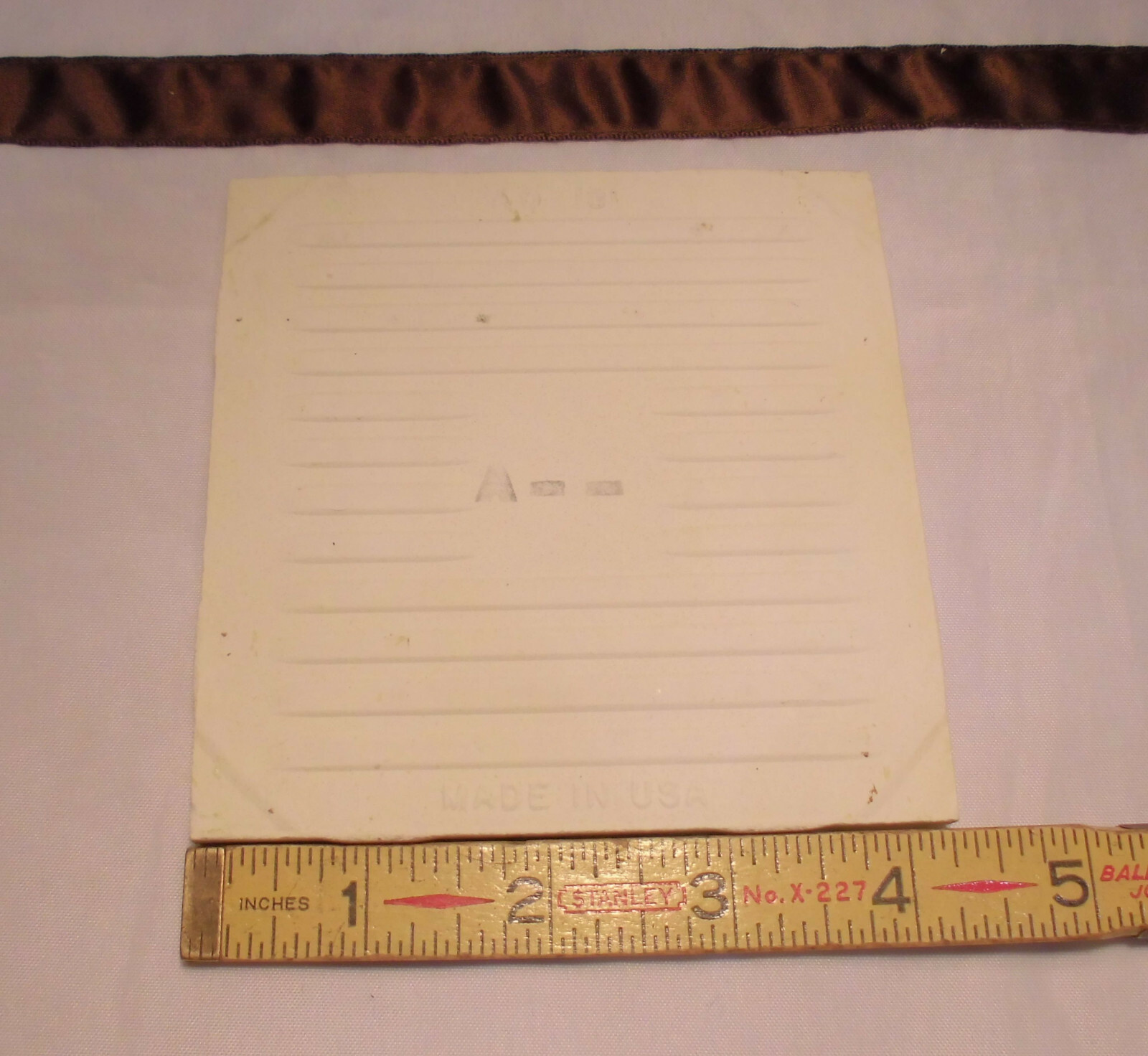 1 pc. Ceramic Tile *Avocado-Green* 9th Scored Crystalline: American Olean 4-1/4″