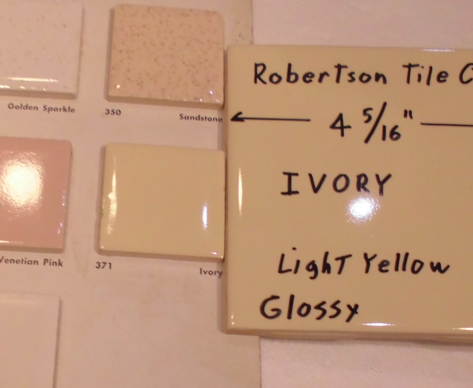 1 pc. Ivory – Light Yellow: 4-5/16″ Glossy Ceramic Tile by Robertson Co. NEW