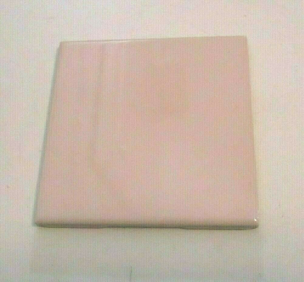1 Wall Tile US Ceramic 724764 091004 Gloss Light Pale Pink 4-1/4″ Vintage 1990s