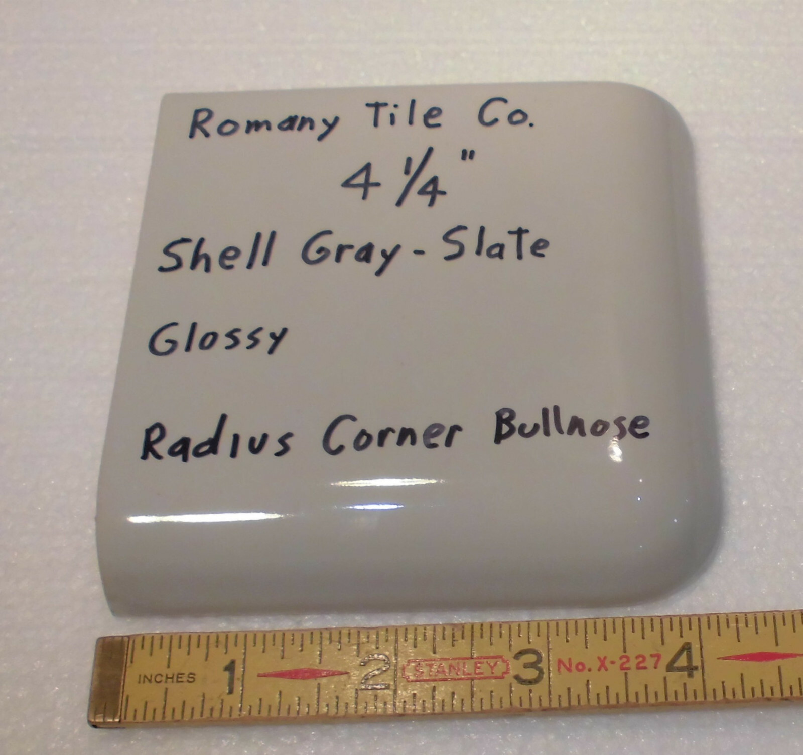 1 pc. Slate / Shell Gray: Radius Corner Bullnose Ceramic Tile 4-1/4″ Glossy, NOS