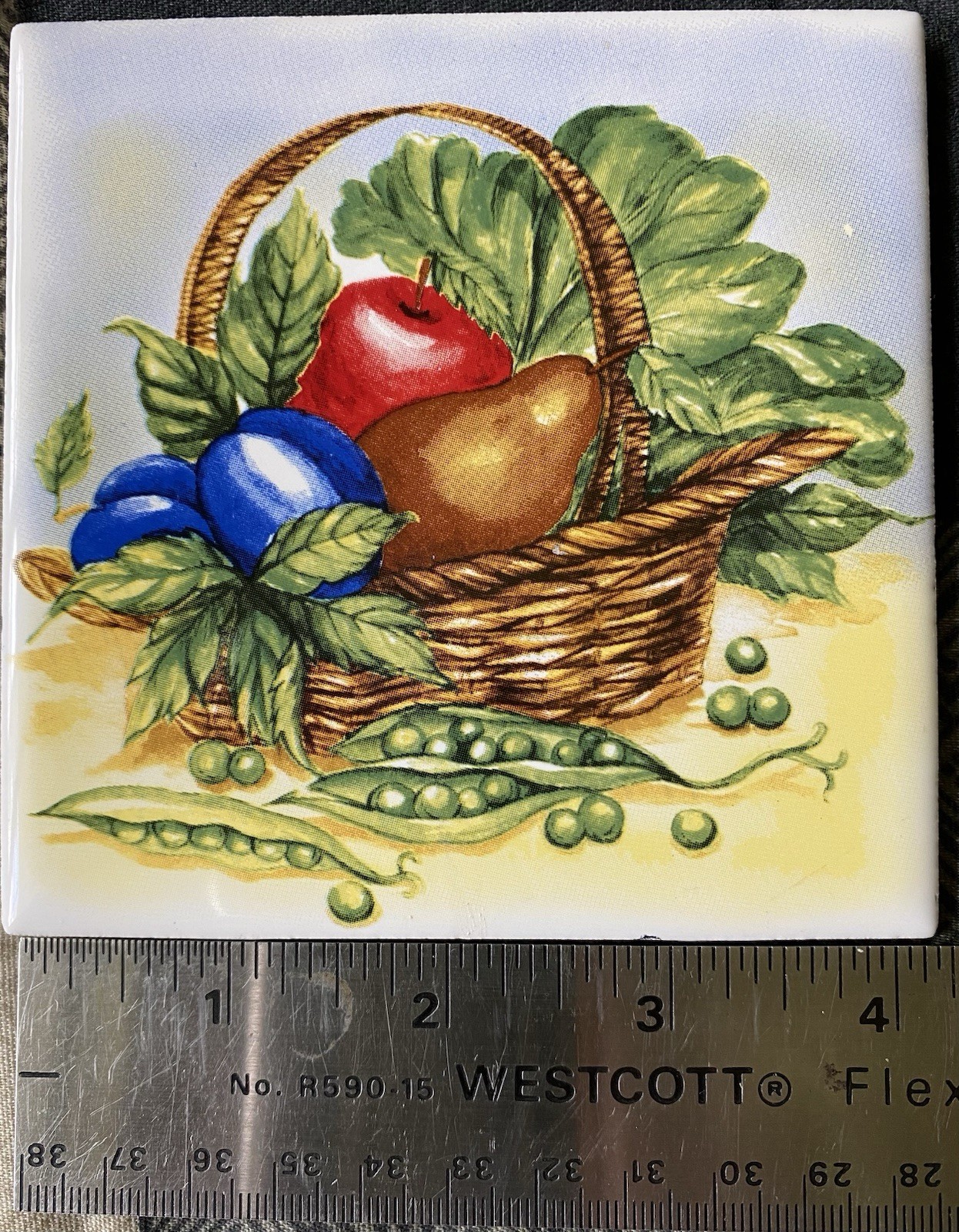 Fruit Basket Ceramic Tile with Peas In Front- 4.25” x 4.25” – Open Box