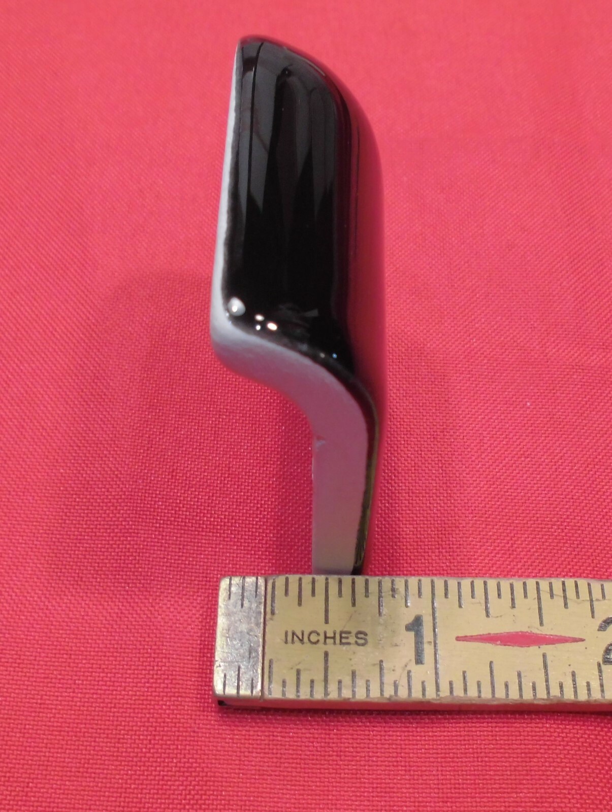 2 pcs. *Glossy Black* 2″ X 2″ X 5/8″ Ceramic Bullnose Radius Corner Tiles, NEW